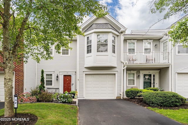32 Picket Pl, Freehold, NJ 07728 - photo 1