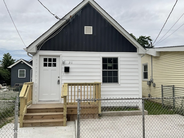 211 Center Ave, Keansburg, NJ 07734 - photo 1