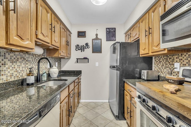 35 Laurie Ct Unit 210, Matawan, NJ 07747 - photo 10