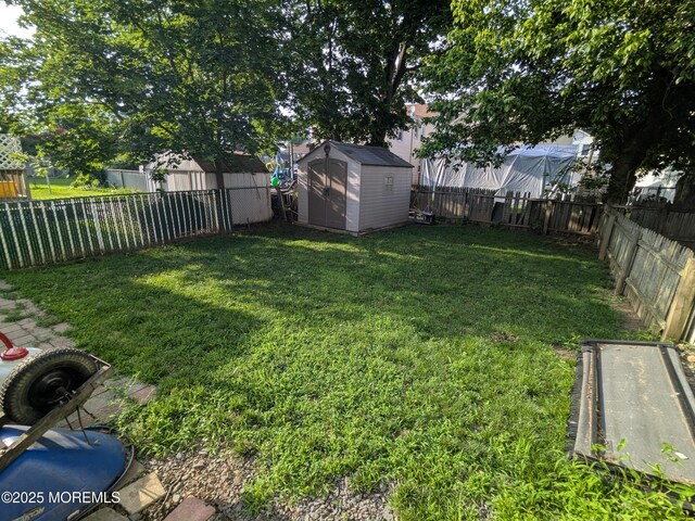 11 Hull Ave, Freehold, NJ 07728 - photo 26
