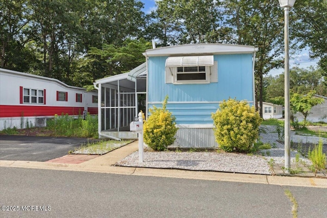 318 Roberts Rd, Toms River, NJ 08755 - photo 1