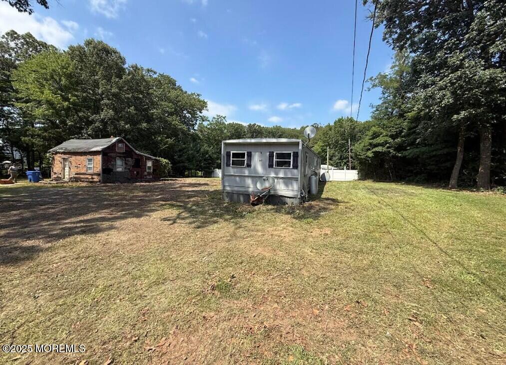 347 Jacobstown Cookstown Rd, Wrightstown, NJ 08562 - photo 1