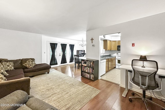 77 Poplar Pl, Freehold, NJ 07728 - photo 8