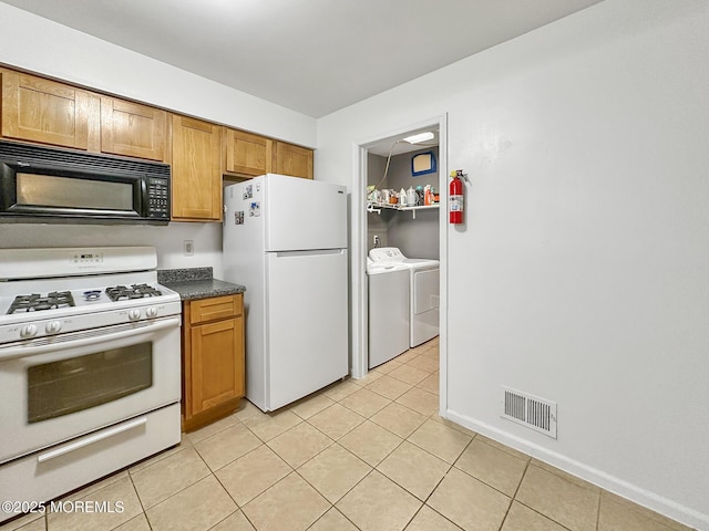 77 Poplar Pl, Freehold, NJ 07728 - photo 5