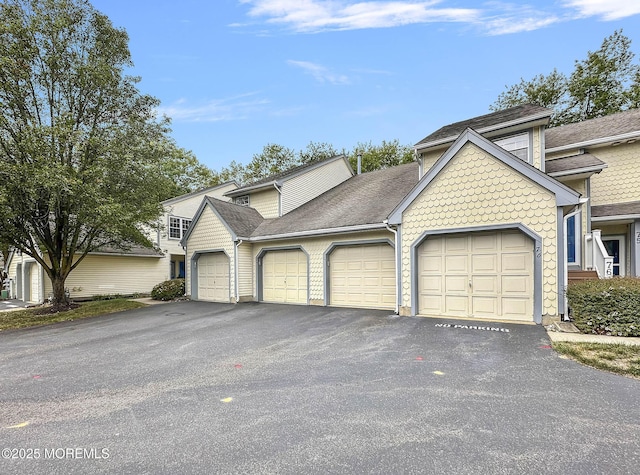 77 Poplar Pl, Freehold, NJ 07728 - photo 2