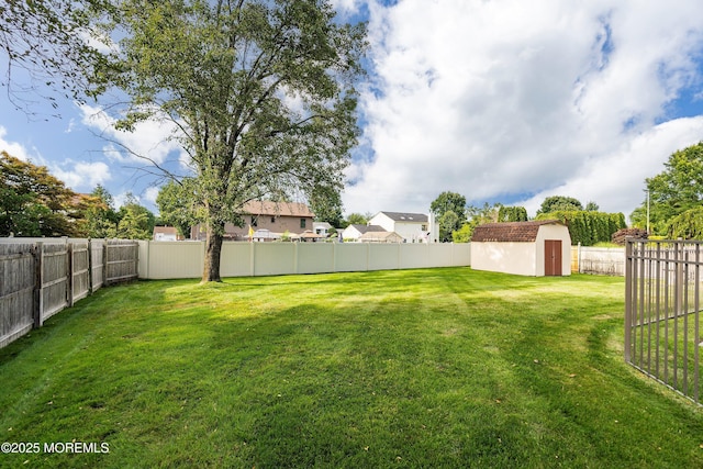59 Newport Dr, Manalapan, NJ 07726 - photo 23