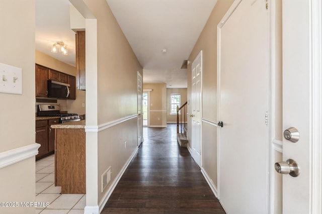 7 Sloop Sq, Freehold, NJ 07728 - photo 3