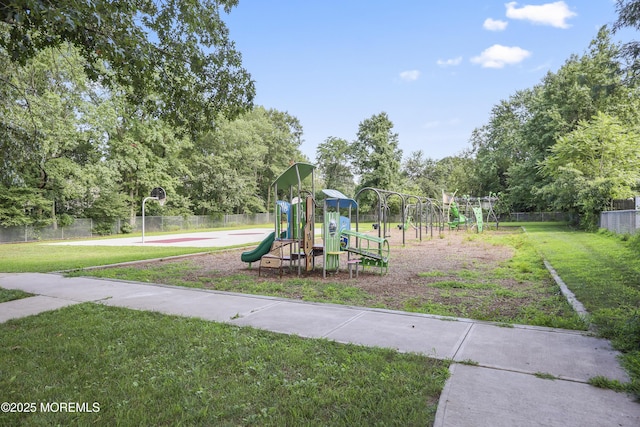 47 Fayette Ln, Aberdeen, NJ 07747 - photo 27