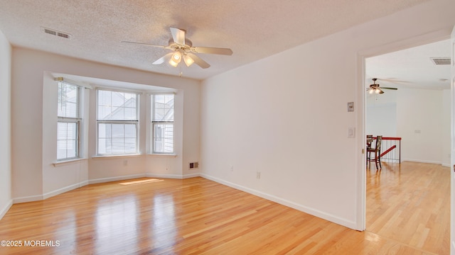 316 Tulip Ln, Freehold, NJ 07728 - photo 22
