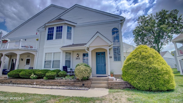 316 Tulip Ln, Freehold, NJ 07728 - photo 1