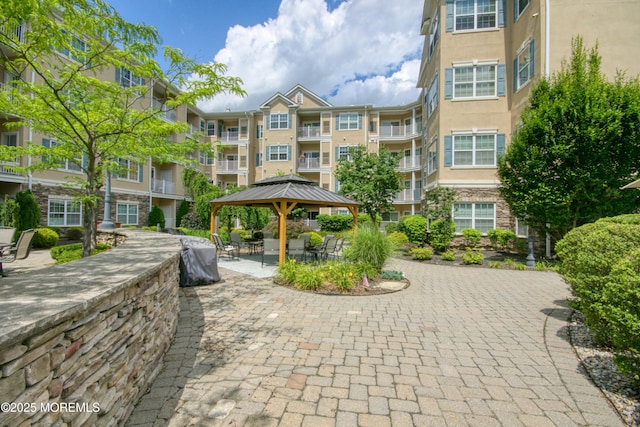 540 Cranbury Rd Unit 219, East Brunswick, NJ 08816 - photo 29