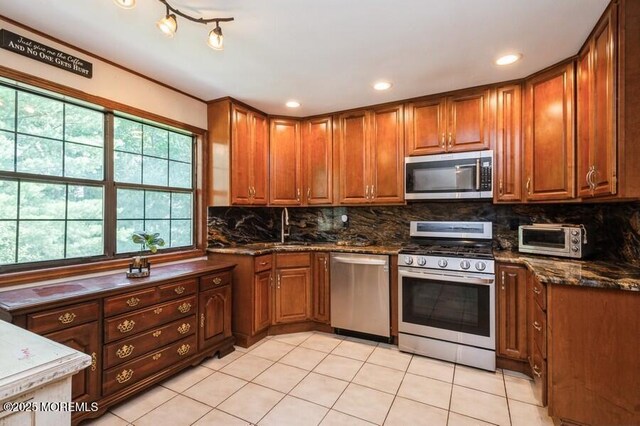 56 Dortmunder Dr, Manalapan, NJ 07726 - photo 9
