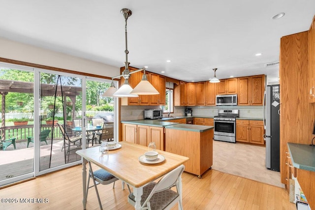 172 Lexington Blvd, Clark, NJ 07066 - photo 9