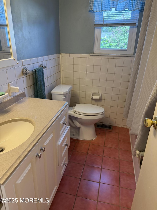 608 Wayside Rd, Neptune Township, NJ 07753 - photo 11