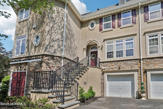 49 W Aspen Way, Aberdeen, NJ 07747 - photo 2