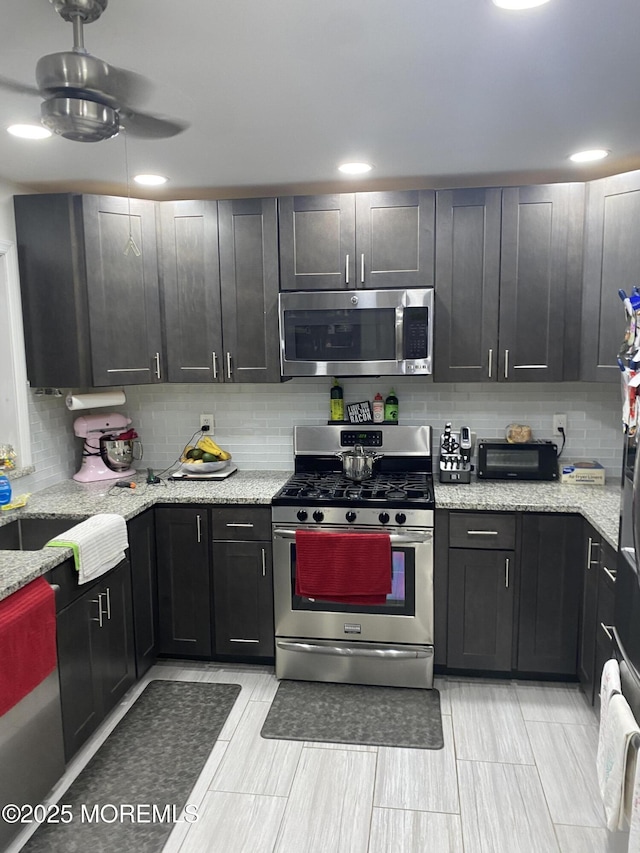 177 Tulip Ln, Freehold, NJ 07728 - photo 2
