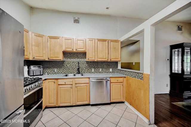 10 7th St, Aberdeen, NJ 07747 - photo 12
