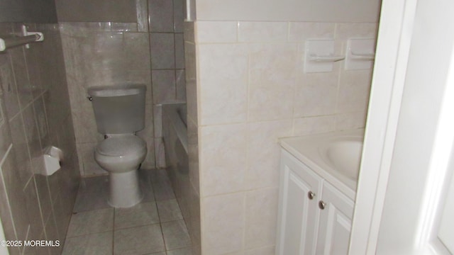 22 Bond St, Freehold, NJ 07728 - photo 8