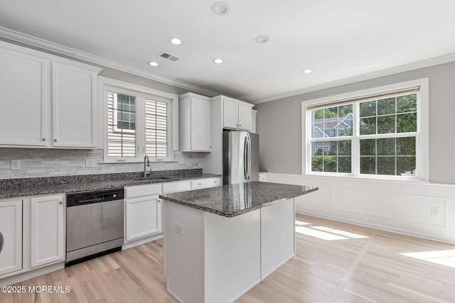 9 Feakes Dr, Atlantic Highlands, NJ 07716 - photo 15