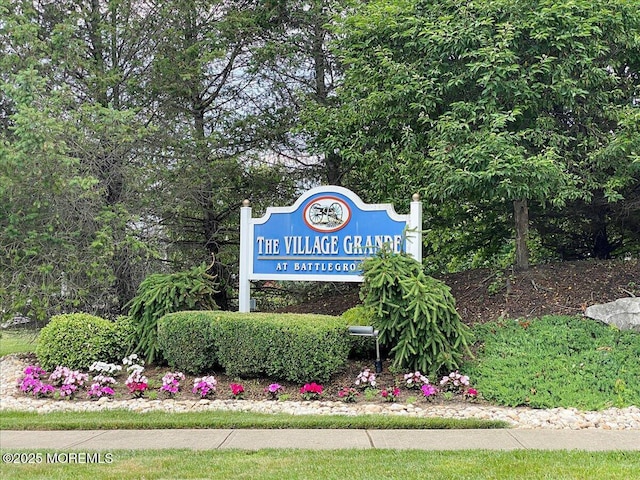 22 Crawford Rd, Manalapan, NJ 07726 - photo 31