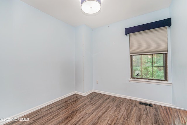 195 Kinnoll Hill Ct, Aberdeen, NJ 07747 - photo 13