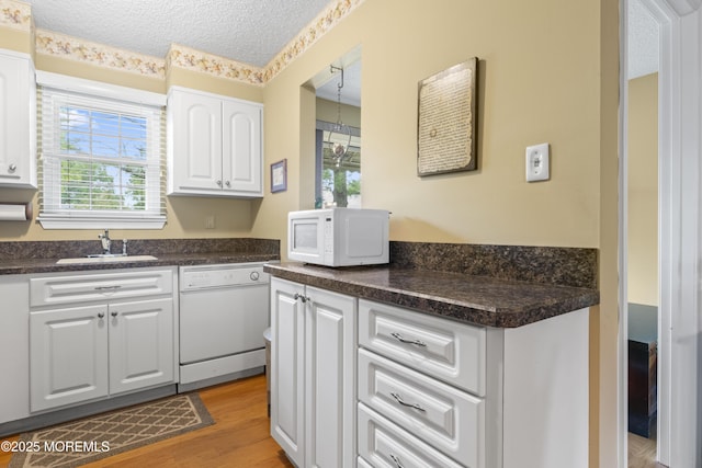 3 Gatley Close Unit 1000, Freehold, NJ 07728 - photo 9