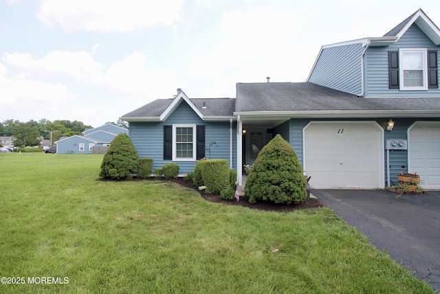 11 Farragut Sq, Freehold, NJ 07728 - photo 1