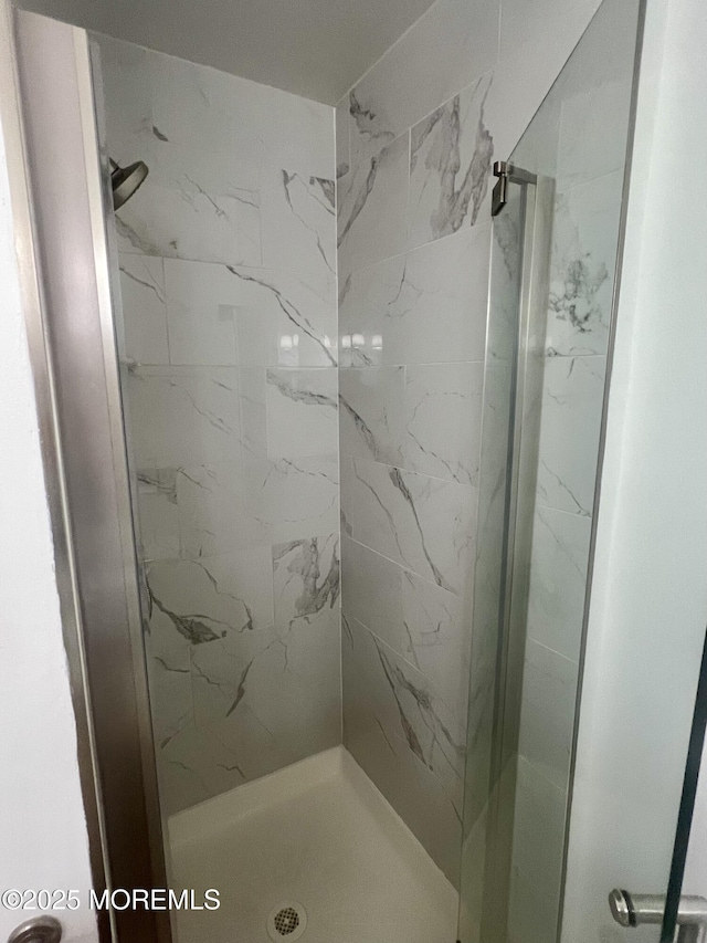 21 Abby Rd, Farmingdale, NJ 07727 - photo 8