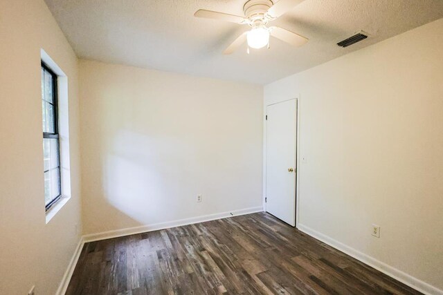 1327 Hall Rd, Thomasville, GA 31757 - photo 10