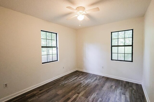 1327 Hall Rd, Thomasville, GA 31757 - photo 9