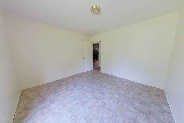 452 Bn Railroad Cir, Boston, GA 31626 - view of unfurnished room