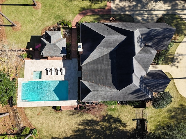 312 Avalon Way, Thomasville, GA 31792 - aerial view of property and surrounding area featuring a pool area