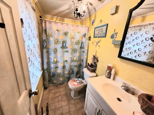 bathroom featuring a shower with curtain, crown molding, vanity, and toilet