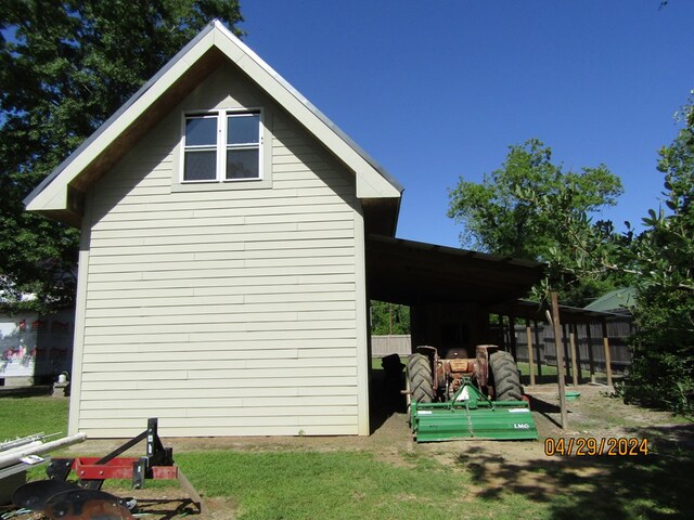 view of property exterior