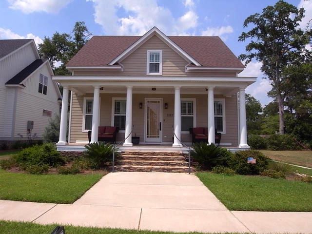 203 Mitchell Place Dr, Thomasville, GA 31792 - photo 1