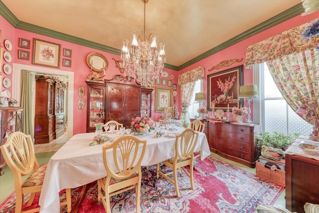 dining room featuring an inviting chandelier and crown molding