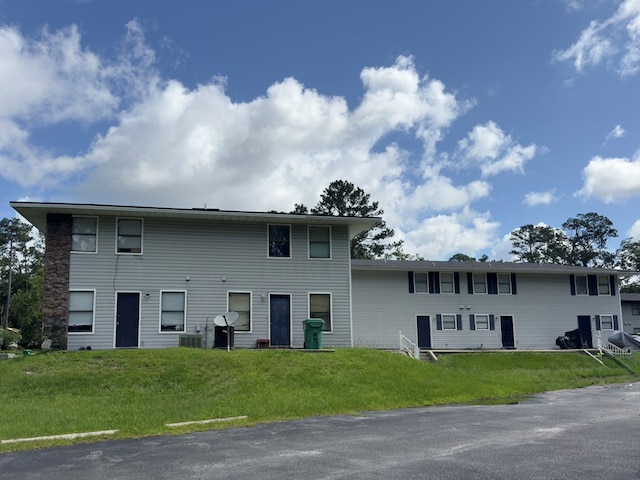 1197 Jo Ree St, Valdosta, GA 31601 - view of front facade with a front yard