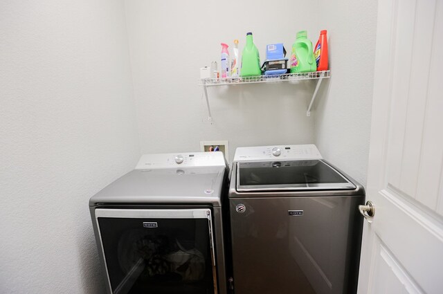 351 Virginia Cir, Cairo, GA 39828 - clothes washing area featuring washer and dryer