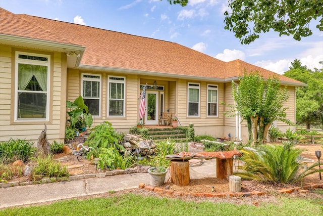 233 Fox Meadow Ln, Thomasville, GA 31757 - view of front facade featuring roof with shingles
