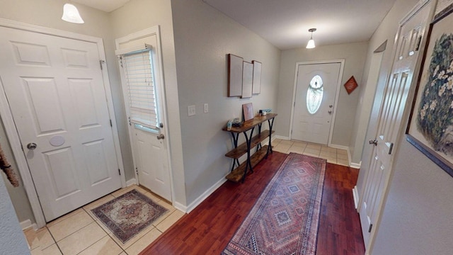 106 Hayden Way, Thomasville, GA 31792 - foyer with wood finished floors and baseboards