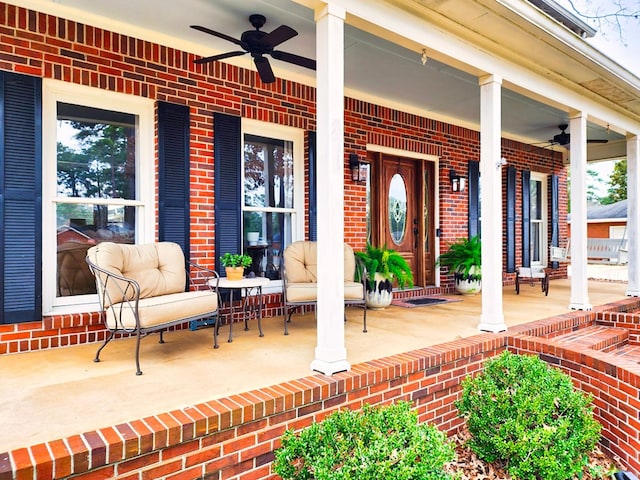 view of patio featuring a porch and a ceiling fan