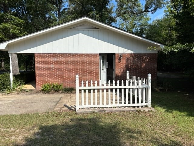 1351 Reynolds St, Bainbridge, GA 39817 - photo 3