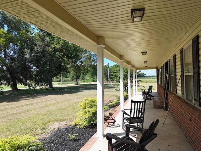 view of patio / terrace with a porch