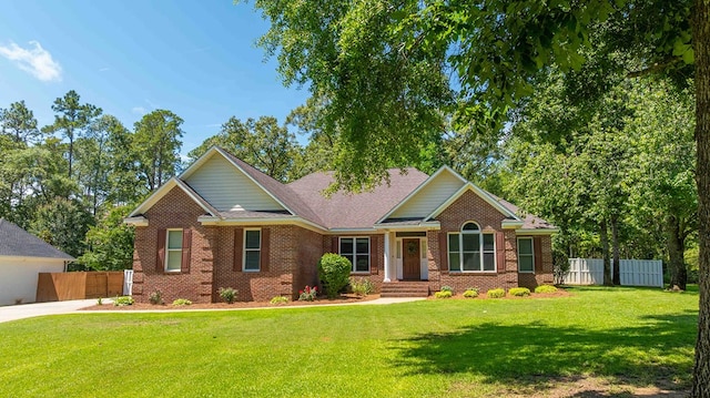 316 Bellingham Dr, Thomasville, GA 31792 - view of front facade with brick siding