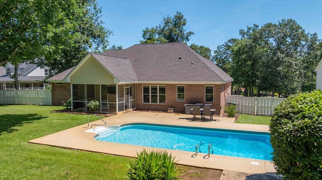 316 Bellingham Dr, Thomasville, GA 31792 - view of pool featuring a sunroom and a patio area