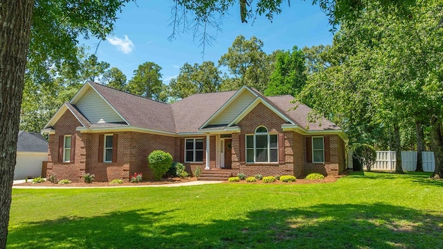 316 Bellingham Dr, Thomasville, GA 31792 - view of front of home with brick siding