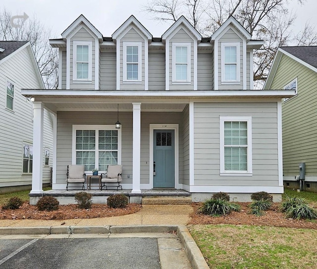 view of front of property with covered porch