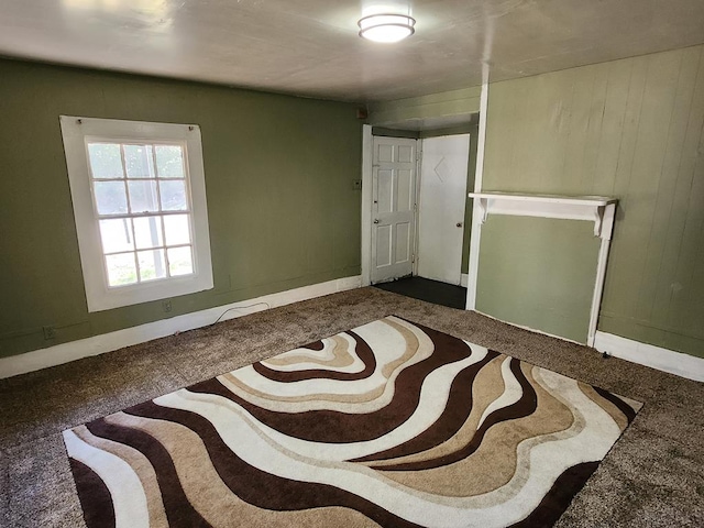 bedroom featuring carpet flooring