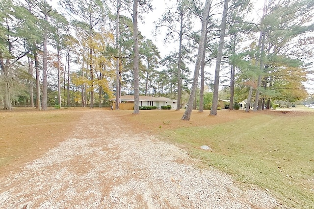 view of front of property with a front yard