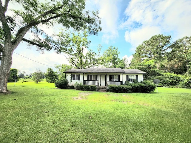 3812 Ponder Rd, Thomasville, GA 31757 - single story home with a porch and a front lawn